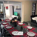 Domuum Holidays - Panoramic Montemar Apartment