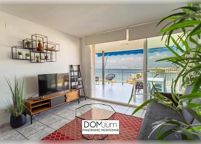 Domuum Holidays - Panoramic Montemar سالو
