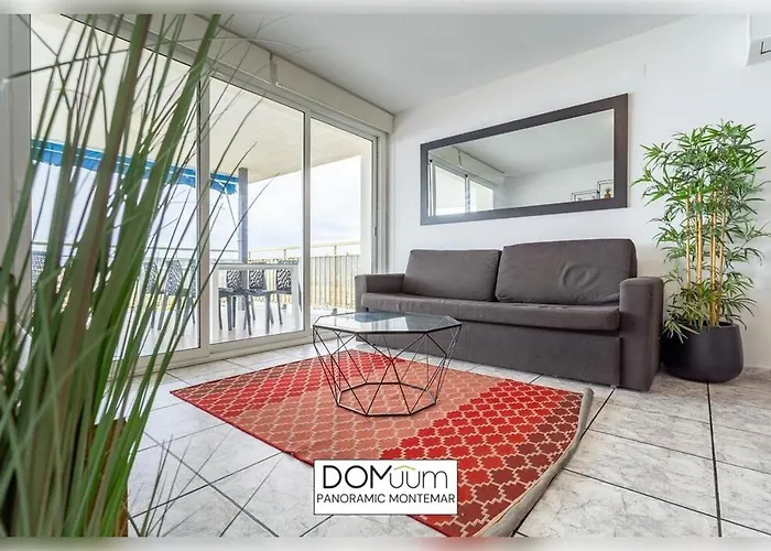 Domuum Holidays - Panoramic Montemar